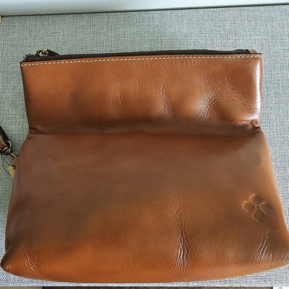 New Patricia Nash Valerie Leather Tan Fold Over Handbag P71501 Purse Clutch - Picture 2 of 5